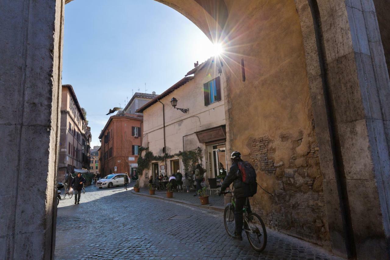 Ferienhaus Enchanting Loft In Trastevere *