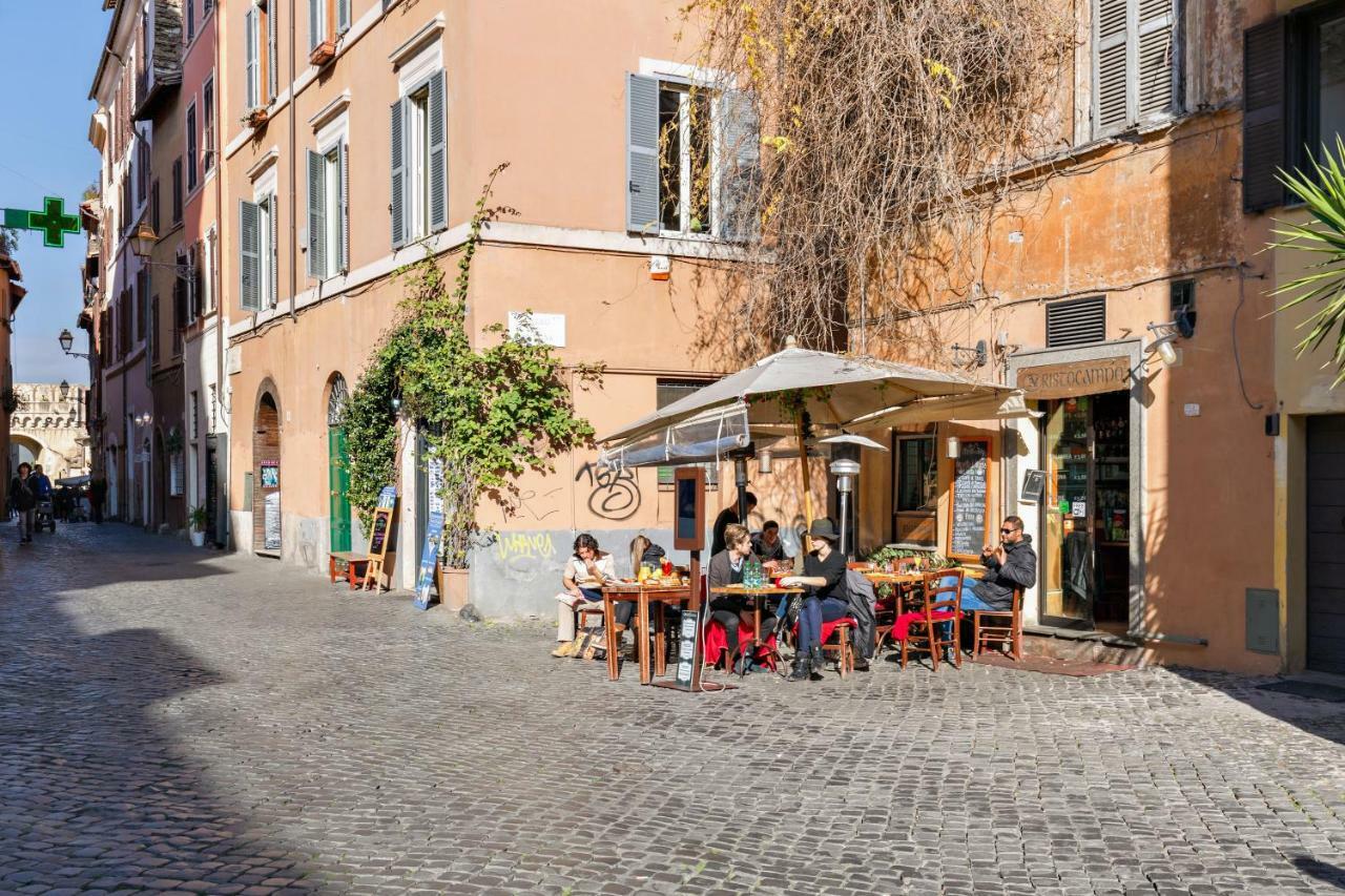 Enchanting Loft In Trastevere Ferienhaus *